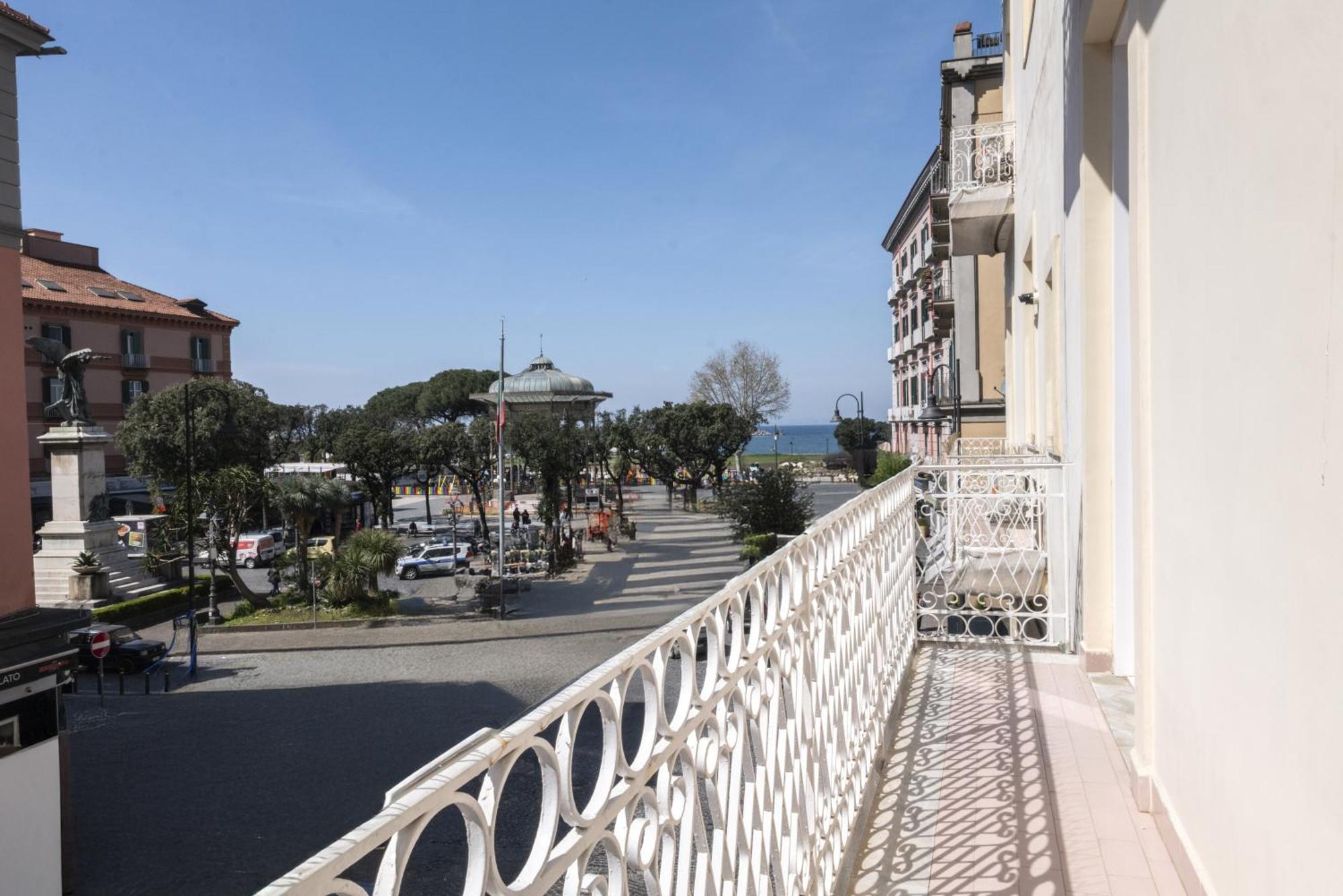 Mya Home Luxury Apartments Castellammare di Stabia Εξωτερικό φωτογραφία